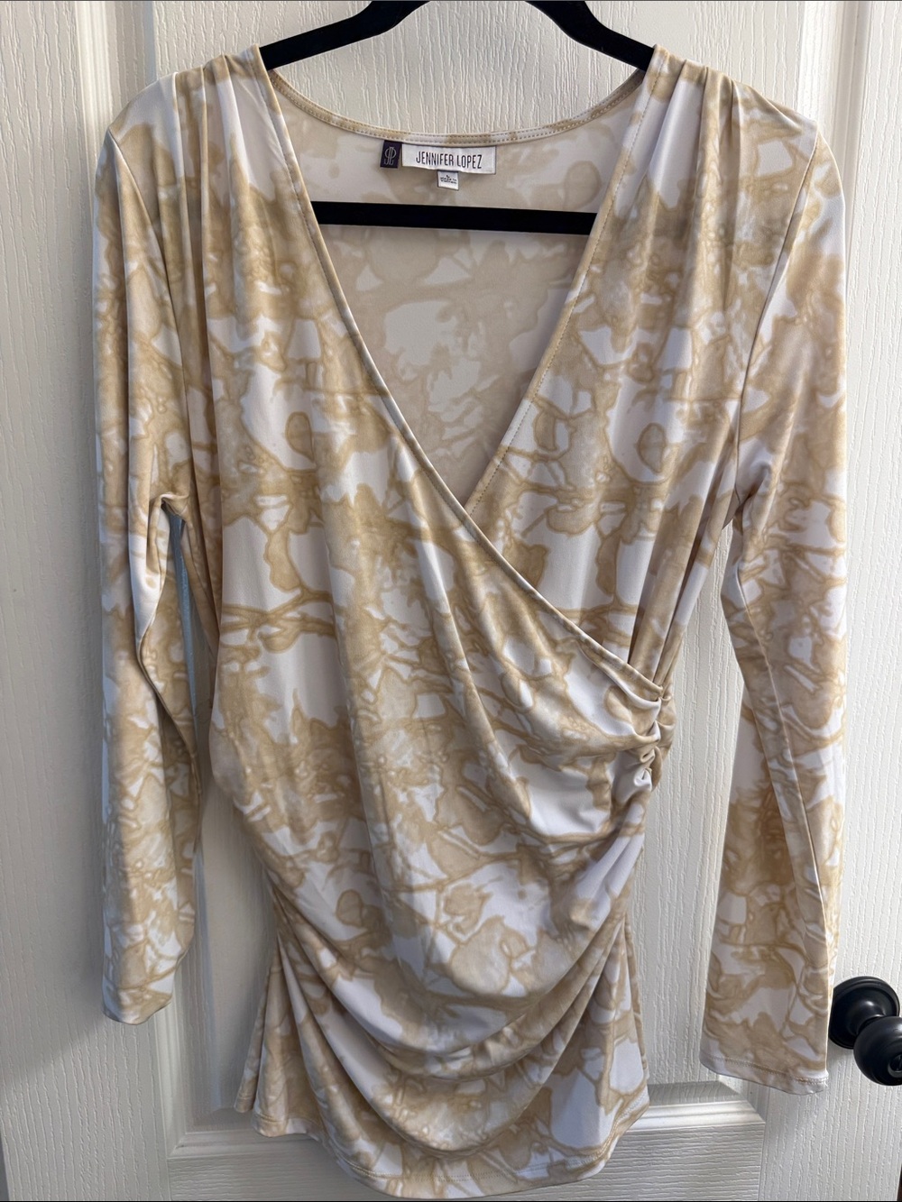 Jennifer Lopez Cream and Gold Marble Wrap-Style Long Sleeve Blouse